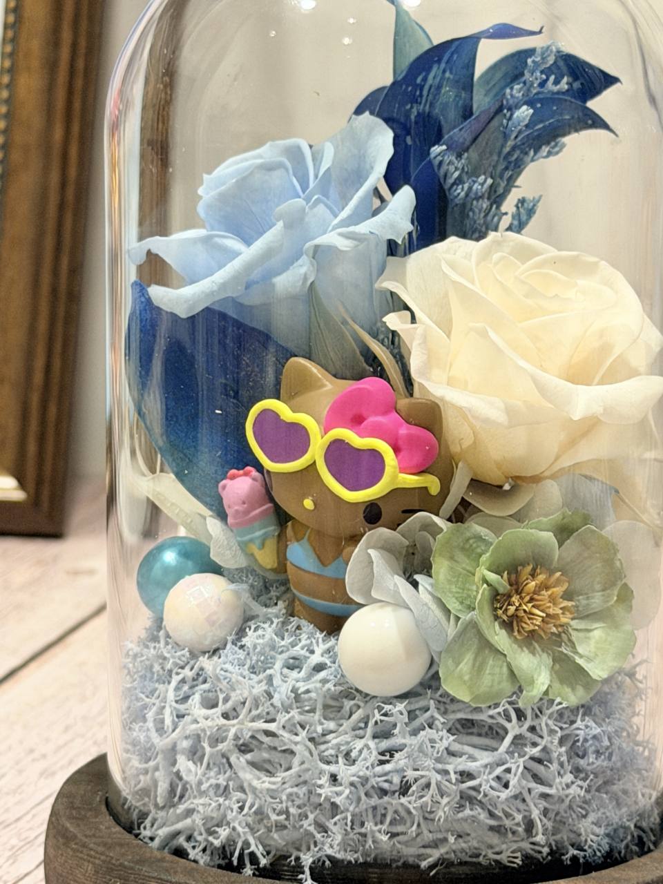 辣妹凱蒂貓Hello Kitty花藝玻璃盅｜海洋藍玫瑰珍珠玻璃罩