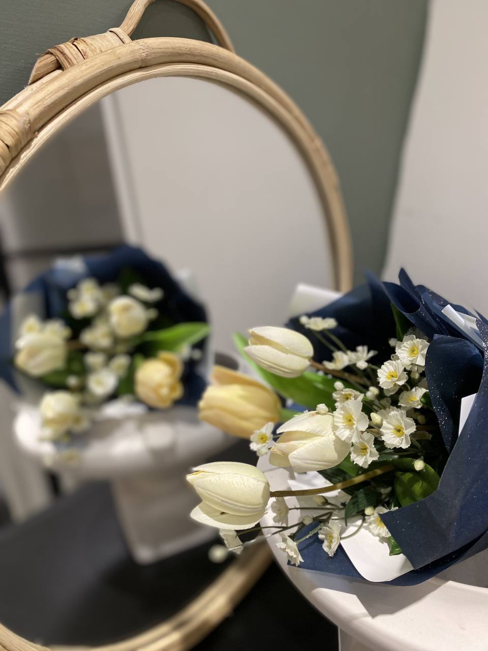 藍莓甜筒情人節鬱金香花束