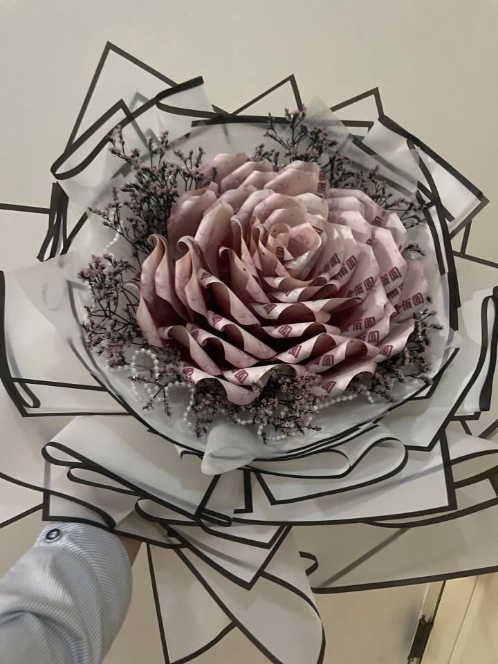 有錢花束520的告