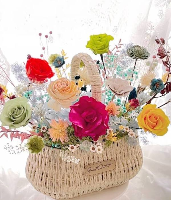 Beautiful Day永生花籃-實拍圖片