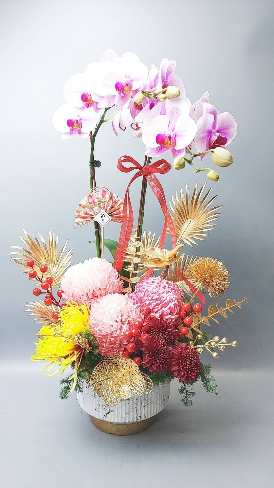 蘭花與牡丹菊的組合