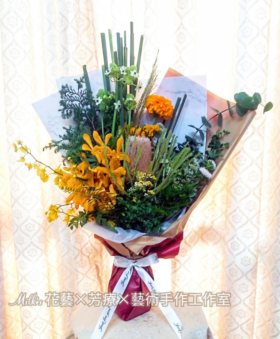 畢業花束客製化花束 生日花束