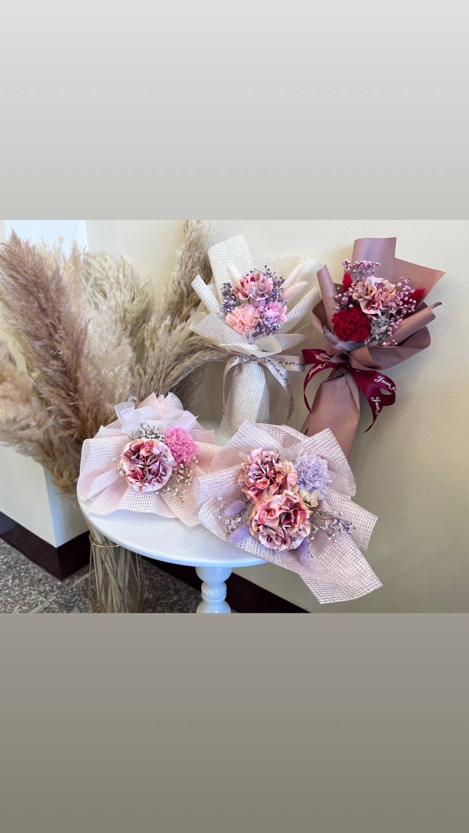 有錢花康乃馨花束-實拍圖片