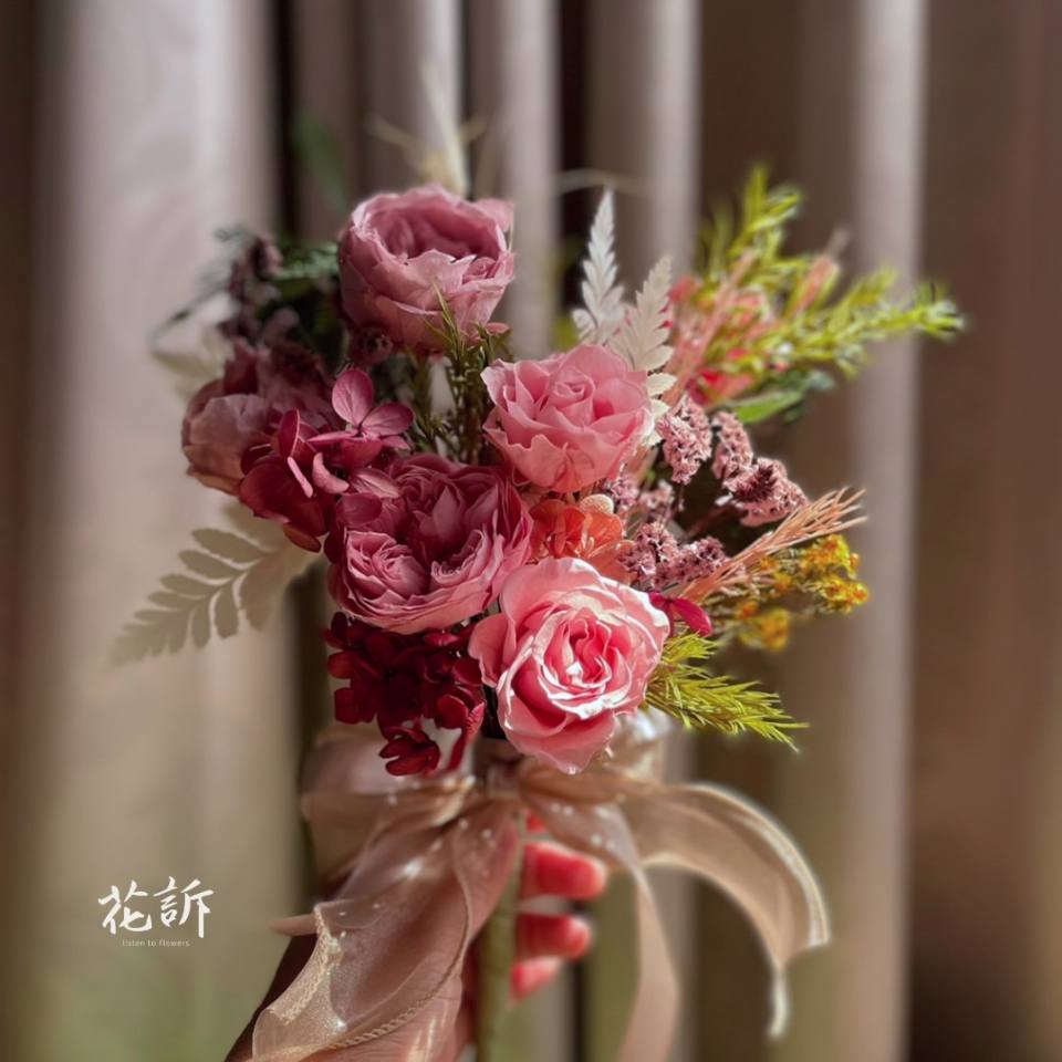 永生庭園玫瑰新娘捧花 乾燥花 永生花捧花 告白花束