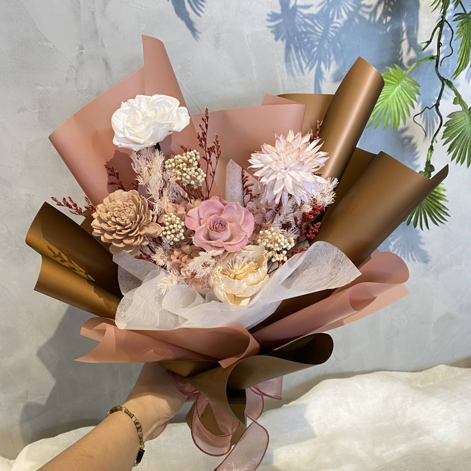 莫蘭迪永生花花束-可加畢業帽
